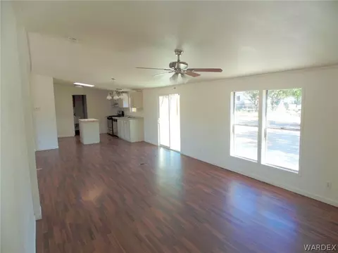 3015 E Potter Ave, Kingman, AZ 86409 photo 8