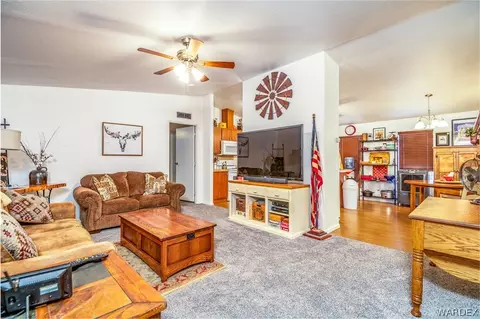5041 W Camelback Loop, Kingman, AZ 86409 photo 5