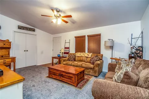 5041 W Camelback Loop, Kingman, AZ 86409 photo 7
