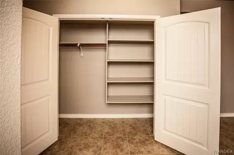 4775 E Chute Gate Ln, Kingman, AZ 86401 photo 9