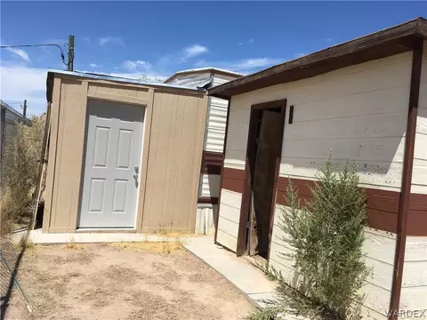 2150 E Hackamore Dr, Mohave Valley, AZ 86440 photo 3