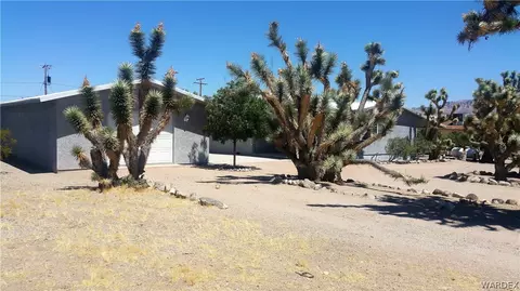 445 Haystack Dr, Meadview, AZ 86444 photo 2
