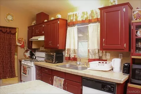 2355 E Thompson Ave, Kingman, AZ 86409 photo 8