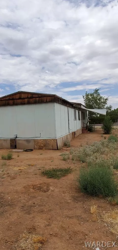 3166 E Ames Ave, Kingman, AZ 86409 photo 2