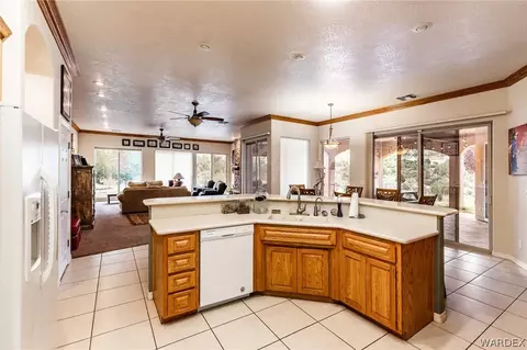 4290 E Tomahawk Dr, Kingman, AZ 86401 photo 11