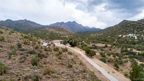 4290 E Tomahawk Dr, Kingman, AZ 86401 photo 1