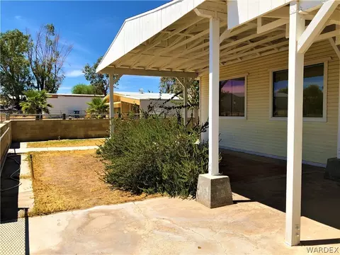 130 Safari Dr, Needles, CA 92363 photo 3
