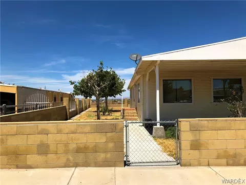 130 Safari Dr, Needles, CA 92363 photo 2