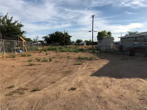 3548 E Robin Ln, Kingman, AZ 86409 photo 5