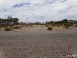 5431 Apache Dr, Topockgolden Shores, AZ 86436 photo 1