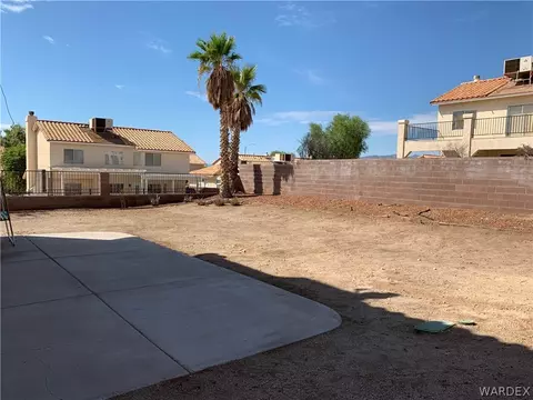 2965 Alba Dr, Laughlin, NV 89029 photo 2