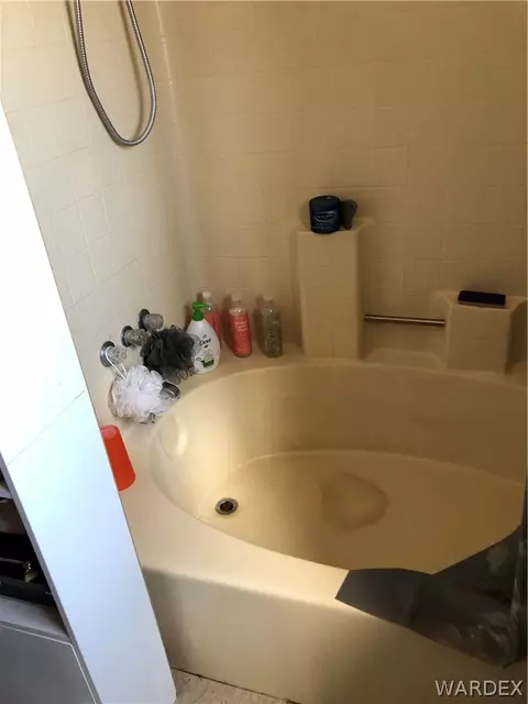 2304 E Devlin Ave, Kingman, AZ 86409 photo 9