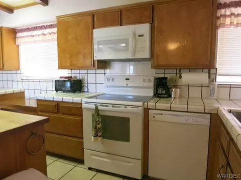 515 Lampton Ave, Kingman, AZ 86401 photo 14