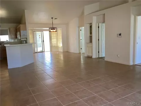3828 E Lass Ave, Kingman, AZ 86409 photo 3