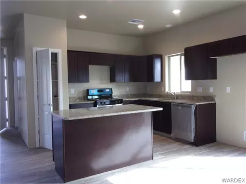 3262 E Double O Dr, Kingman, AZ 86409 photo 8
