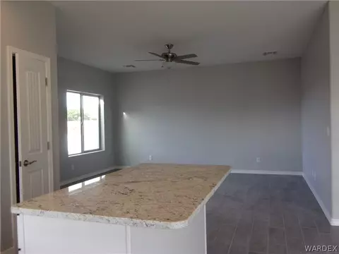 3271 E Rusty Spur Ave, Kingman, AZ 86409 photo 10