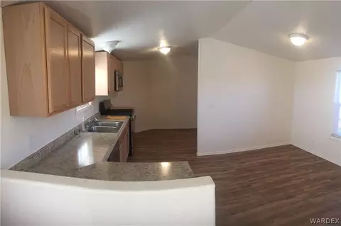3234 E Calle Bomoa, Kingman, AZ 86409 photo 8