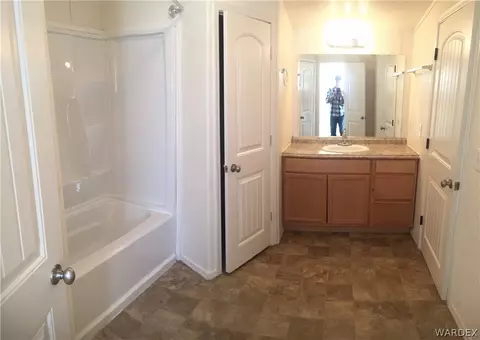 3234 E Calle Bomoa, Kingman, AZ 86409 photo 16