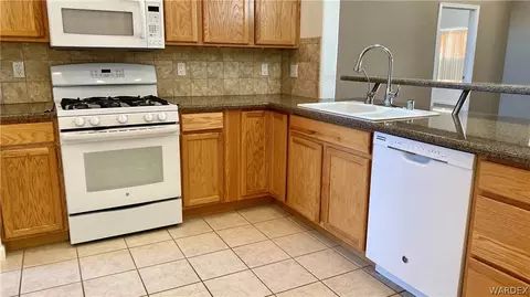 3816 E Ames Ave, Kingman, AZ 86409 photo 21
