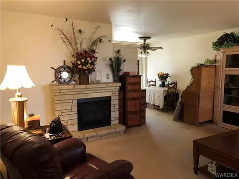 2040 Cortez St, Needles, CA 92363 photo 9