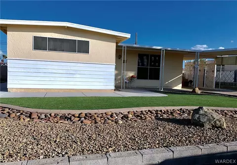 2040 Cortez St, Needles, CA 92363 photo 2