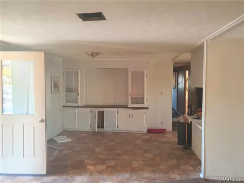 2060 E Thompson Ave, Kingman, AZ 86409 photo 5