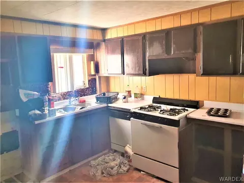2060 E Thompson Ave, Kingman, AZ 86409 photo 3