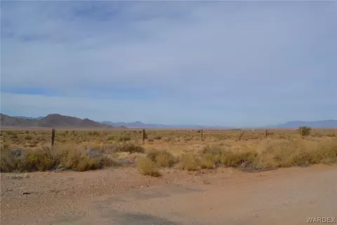 7002 E Blazed Ridge Dr, Kingman, AZ 86401 photo 7