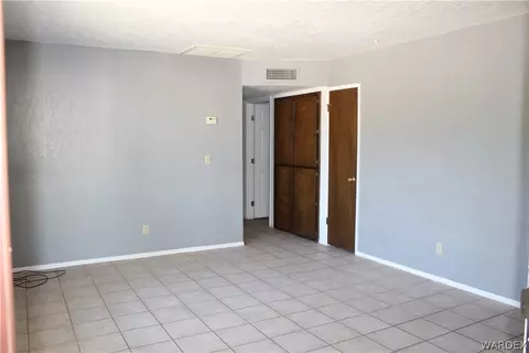 2360 E Packard Ave, Kingman, AZ 86409 photo 11
