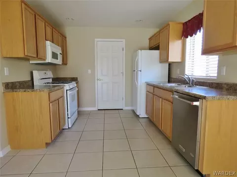3916 E Potter Ave, Kingman, AZ 86409 photo 7