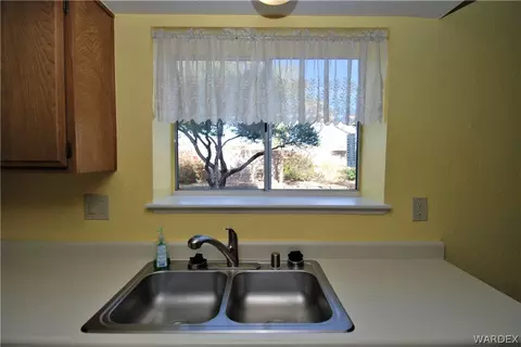 1740 Esteban Ave, Laughlin, NV 89029 photo 10