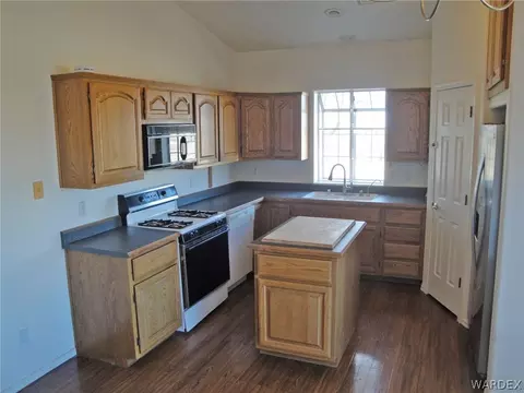 7560 E Cayuse Dr, Kingman, AZ 86401 photo 12