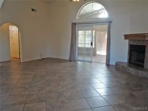 7560 E Cayuse Dr, Kingman, AZ 86401 photo 7