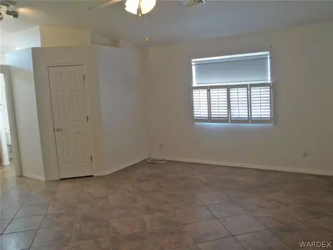 7560 E Cayuse Dr, Kingman, AZ 86401 photo 14