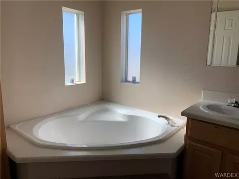 4549 E Monarch Dr, Topock, AZ 86436 photo 8