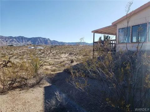 30350 N Haystack Dr, Meadview, AZ 86444 photo 7
