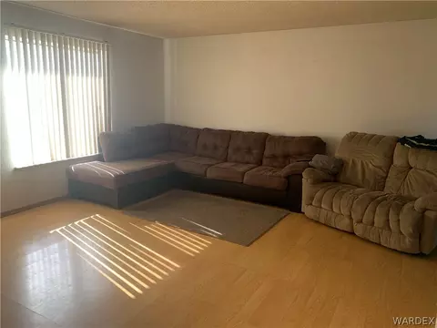 2525 Mcvicar, Kingman, AZ 86409 photo 6