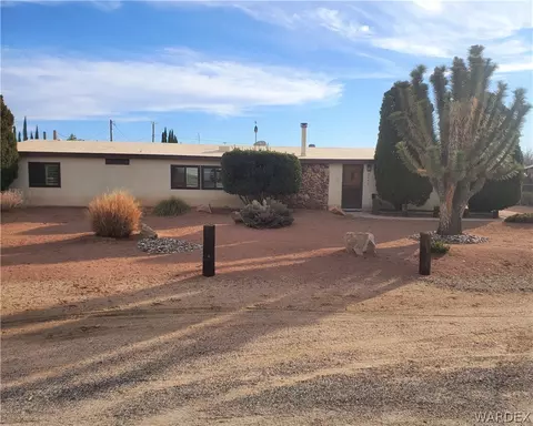 2190 E Suffock Ave, Kingman, AZ 86409 photo 2