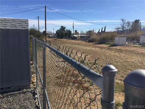 2260 E Mcvicar Ave, Kingman, AZ 86409 photo 23
