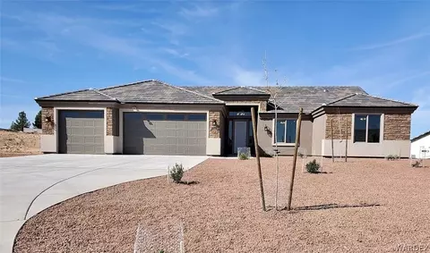 2085 Comanche Dr, Kingman, AZ 86401 photo 1