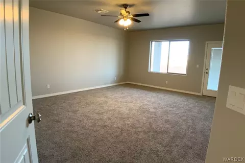 2085 Comanche Dr, Kingman, AZ 86401 photo 3