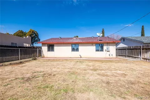 2334 E Mcvicar Ave, Kingman, AZ 86409 photo 2