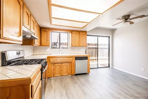 2334 E Mcvicar Ave, Kingman, AZ 86409 photo 4