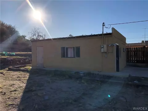 407 Cibola St, Needles, CA 92363 photo 3