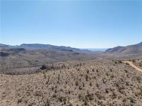 0 Walnut Creek Ranch Rd, Golden Valley, AZ 86413