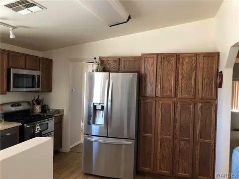 2193 E Hackamore Dr, Mohave Valley, AZ 86440 photo 4