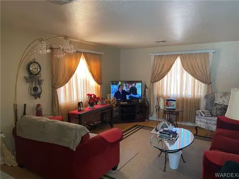 3232 N Apache St, Kingman, AZ 86401 photo 9