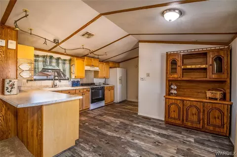 2355 E Hearne Ave, Kingman, AZ 86409 photo 6