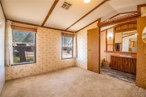 2355 E Hearne Ave, Kingman, AZ 86409 photo 9