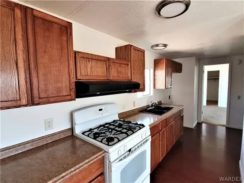 3210 E Ames Ave, Kingman, AZ 86409 photo 8
